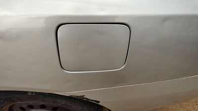 2001-06 Hyundai Elantra Fuel Tank Door With Hinge Gas Lid Oem Filler Silver