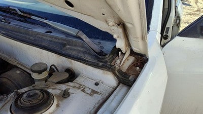2003 Hyundai Elantra Driver Left Hood Hinge Assembly Oem White