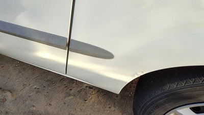 2001 Grand Caravan Driver Left Rear Moulding On Quarter Panel Oem