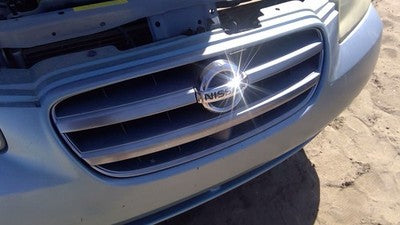 2002-2003 Nissan Maxima Front Grille Oem Chrome 620705Y700