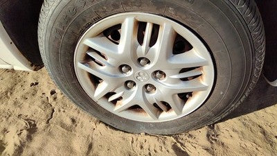 01-05 Grand Caravan 15' Wheel Cover Hub Cap Oem 15 Spoke 4766971Aa