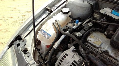 2002-2005 Pontiac Sunfire Coolant Reservoir Radiator Overflow Tank Bottle Oem