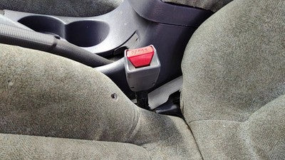 2001-2003 Hyundai Elantra Driver Left Front Seat Belt Buckle Receiver Oem Gray
