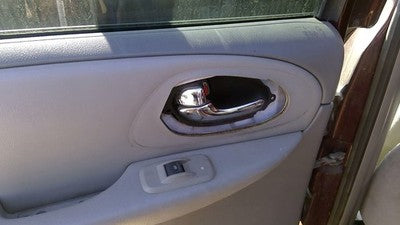 05-09 Trail Blazer Driver Left Rear Inside Door Trim Panel Only Back Gray 28H