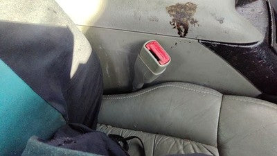 1995 S10 Blazer Passenger Right Front Seat Belt Buckle Receiver Oem Gray