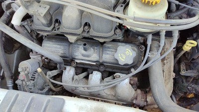 2004-2010 Chrysler Town & Country Left Valve Cover Oem 3.8L 4648980Ab