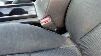 06-09 Mazda 3 Driver Left Front Seat Belt Buckle Receiver Oem Black Br6