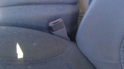 1998 Ford F150 Driver Left Front Seat Belt Buckle Receiver Oem Gray