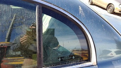 00-04 Lesabre Buick Left Rear Vent Window Back Door Glass With Frame