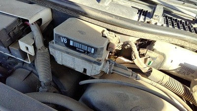 96-98 Olds 88 Cruise Control Servo Assembly Module With Cable 3.8L Supercharged