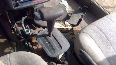 1998 Saturn Sw2 Floor Shifter Lever Assembly Shift Unit Automatic Transmission