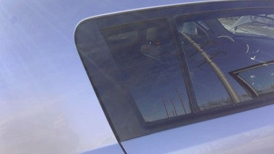 10-16 Kia Sportage Passenger Right Rear Vent Window Back Door Glass With Frame