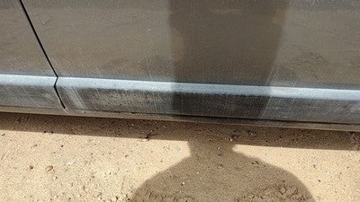 1998-05 Vw Passat Passenger Right Front Lower Moulding From Door Oem Trim Strip