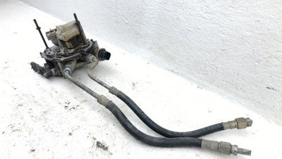 1985 Pontiac Sunbird Throttle Body Valve Oem With Sensors 1.8L 17110362 17085061
