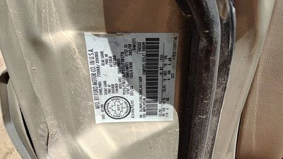 98-02 Navigator Driver Left Front Spindle Steering Knuckle With Wheel Hub 4X4