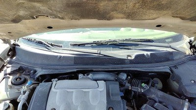 2004 Nissan Maxima Windshield Wiper Cowl Vent Trim Panel Oem Cover