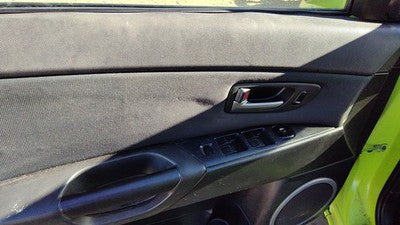 2004-06 Mazda 3 Driver Left Front Inside Door Trim Panel Only Oem Black