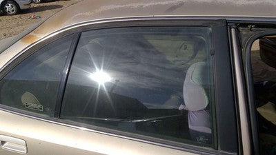 1992-1999 Olds Eighty Eight Passenger Right Rear Side Window Door Glass Oem Back