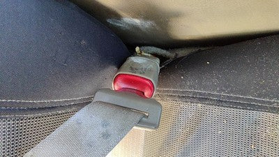 2002-2005 Ford Explorer Passenger Right Front Seat Belt Buckle Receiver Rp Tan