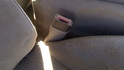1998 Ford F150 Passenger Right Front Seat Belt Buckle Receiver Oem Gray