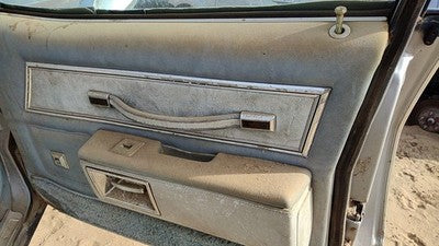 Chevy Caprice Passenger Right Front Inside Door Trim Panel Only Oem Gray