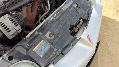 95-05 Pontiac Sunfire Top Plastic Cover Above Radiator Support Oem Upper Shield