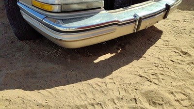 1991-1996 Buick Park Ave Ultra Front Bumper Cover Assembly Oem Gold 25633236