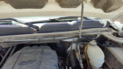 2008 Chevy Silverado 2500 Windshield Wiper Cowl Vent Trim Panel Oem Cover