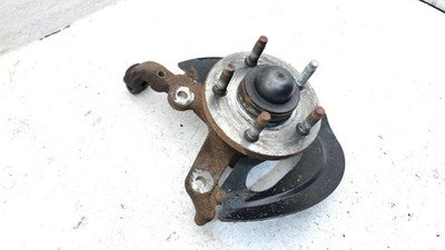 95-02 Marquis Passenger Right Front Spindle Steering Knuckle With Wheel Hub