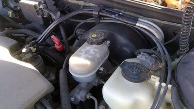 1997-2000 Buick Park Ave Power Brake Booster With Master Cylinder Pair Set Oem