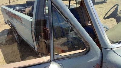 1980-91 Ford F150 Passenger Right Front Vent Window Small Door Glass With Frame
