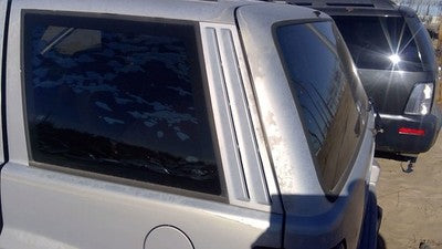 1994 Jeep Grand Cherokee Driver Left Rear Moulding On Quarter Panel Oem Silver