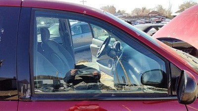 04-07 Town & Country Passenger Right Front Side Window Door Glass Oem 4894586Aa