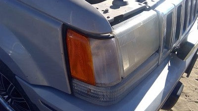 93-95 Jeep Grand Cherokee Passenger Right Head Light Front Lamp With Turn Signal