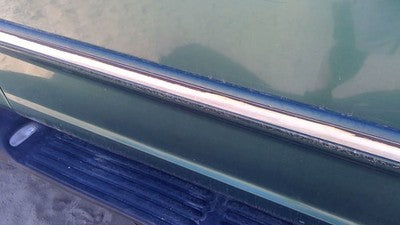 97-02 Ford Expedition Driver Left Front Moulding From Door Trim Strip Green Su