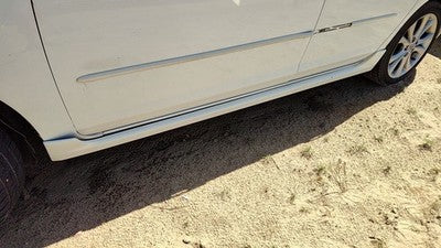 2007-2008 Mazda 3 Driver Left Lower Rocker Panel Moulding Side Skirt Oem