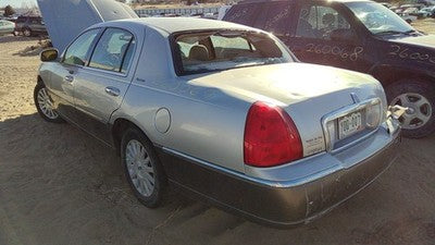 2000-2005 Lincoln Town Car Timing Cover Oem 4.6L 2W7z6019ab