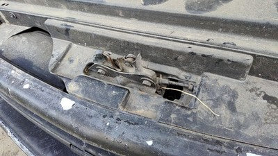 1995-1997 S10 Blazer Hood Latch Assembly With Bracket Oem