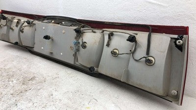 2004-2007 Buick Rendezvous Center Tail Light Section Oem Brake Lamp Middle