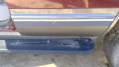 1999 Chevy Tahoe Driver Left Rear Moulding From Door Oem Back Trim Strip