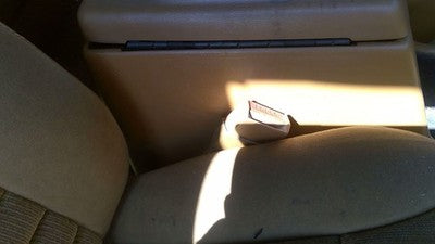 1993 Dodge Dakota Passenger Right Front Seat Belt Buckle Female Receiver Oem Tan