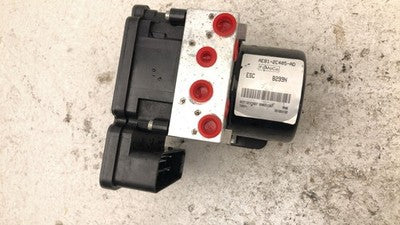 2011 Ford Fiesta Complete Anti Lock Brake Pump Unit Oem Abs Module Assembly