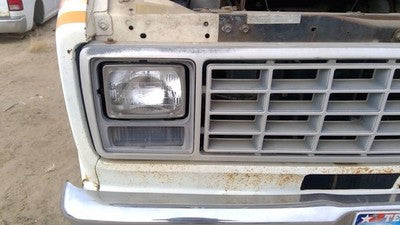1979-1991 Ford Van E250 Front Grille Oem Chrome D9uz8200a