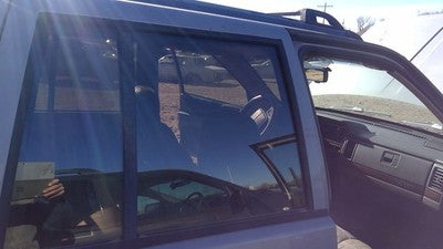 1993-1998 Jeep Grand Cherokee Passenger Right Rear Side Window Door Glass Back