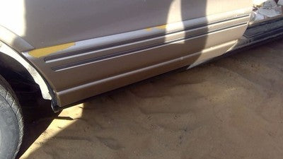 1994 Olds Eighty Eight Passenger Right Rear Moulding From Door Back Trim Gold