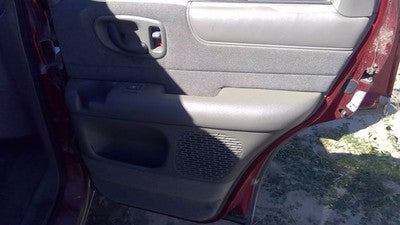 98-03 S10 Blazer Passenger Right Rear Inside Door Trim Panel Only Back Gray 92H