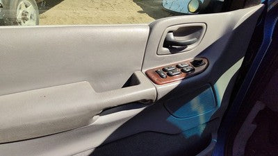 2001-03 Ford Windstar Driver Left Front Inside Door Trim Panel Only Oem Gray 22