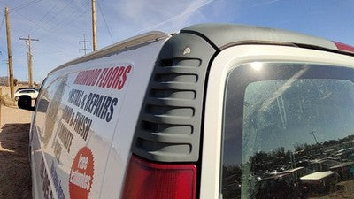 2002 Savana Van 2500 Driver Left Rear Moulding On Quarter Panel Oem