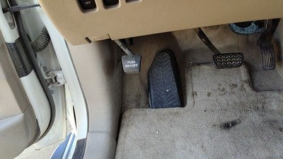 2004 Toyota Sienna Parking Brake Pedal Assembly Oem Complete Emergency Unit