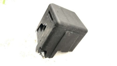 2002 Sierra 2500 Hd Fuse Box Electrical Center Housing Mount Oem 15040248